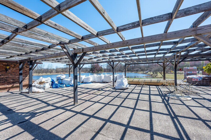 More Photos Of 4858 Route 32, Catskill Hotel For Lease
