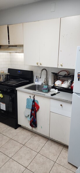 More Photos Of 6 Alliotts Pl, Palisades Park Apartments For Sale