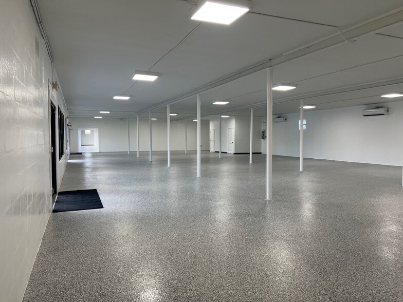 More Photos Of 1710 N Fort Harrison Ave, Clearwater Storefront Retail Office For Lease