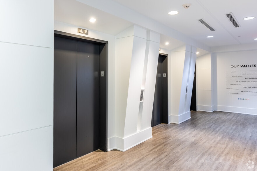 More Photos Of 901 Semmes Ave, Richmond Office For Lease