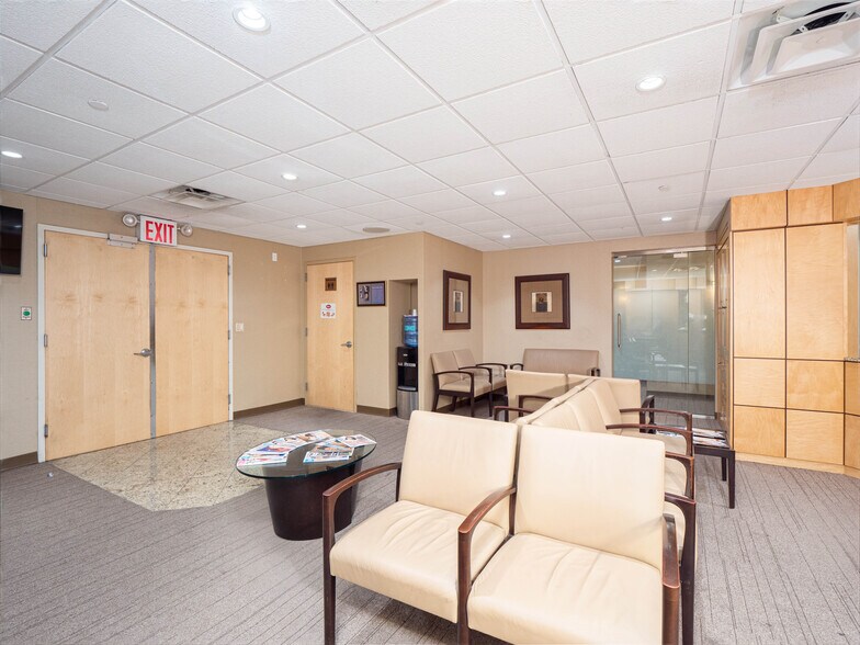 More Photos Of 55 Greene Ave, Brooklyn Apartments For Sale