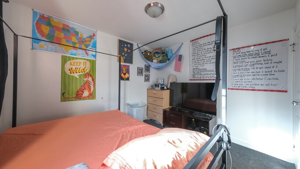 More Photos Of 2120 E 22nd St, Oakland Apartments For Sale