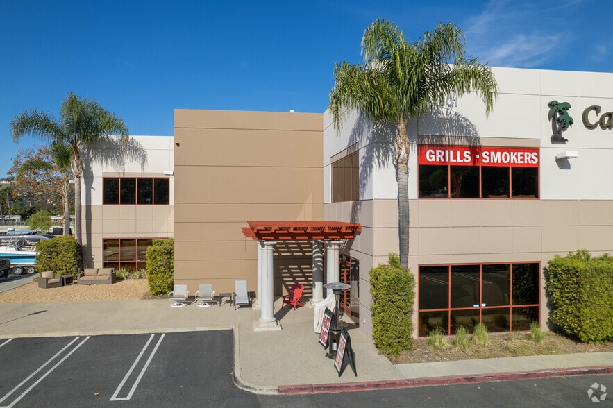 More Photos Of 32701-32707 Calle Perfecto, San Juan Capistrano Warehouse For Lease