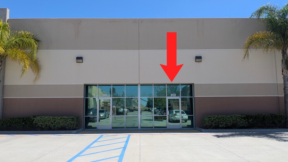 Primary Photo Of 41705 Elm St, Murrieta Warehouse For Lease
