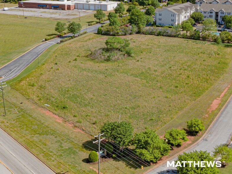 Primary Photo Of 445 Buncombe Rd, Greer Land For Sale
