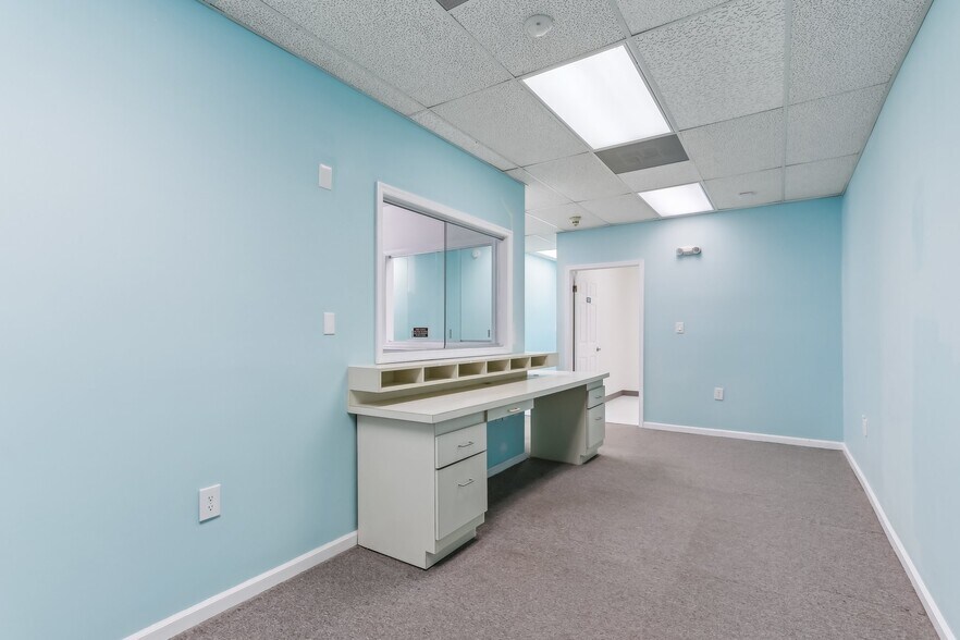 More Photos Of 2640 Highway 70, Manasquan Medical For Sale