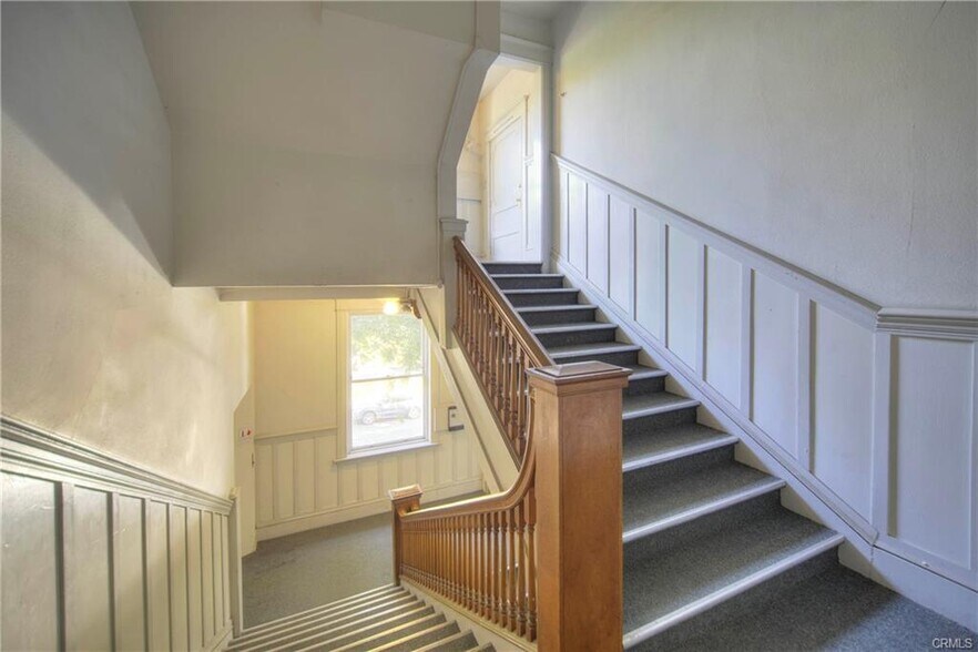 More Photos Of 105 Broadway St, Chico General Retail For Sale