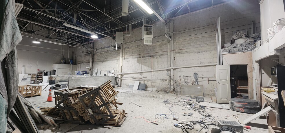 More Photos Of 2546 51st Ave, Long Island City Industrial For Lease