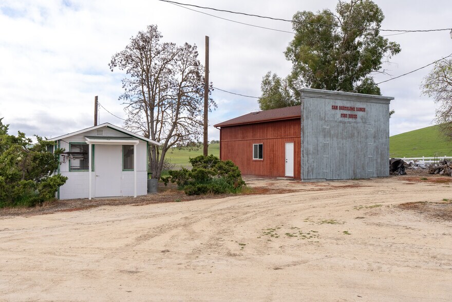 More Photos Of 76525 Interlake Rd, Bradley Land For Sale