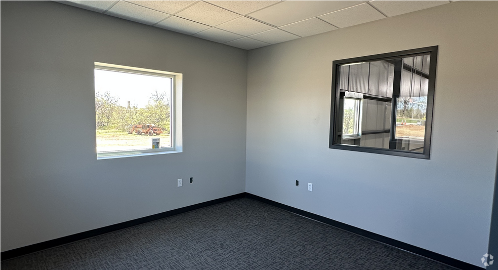 More Photos Of 3130 Hankins Rd, Republic Warehouse For Lease
