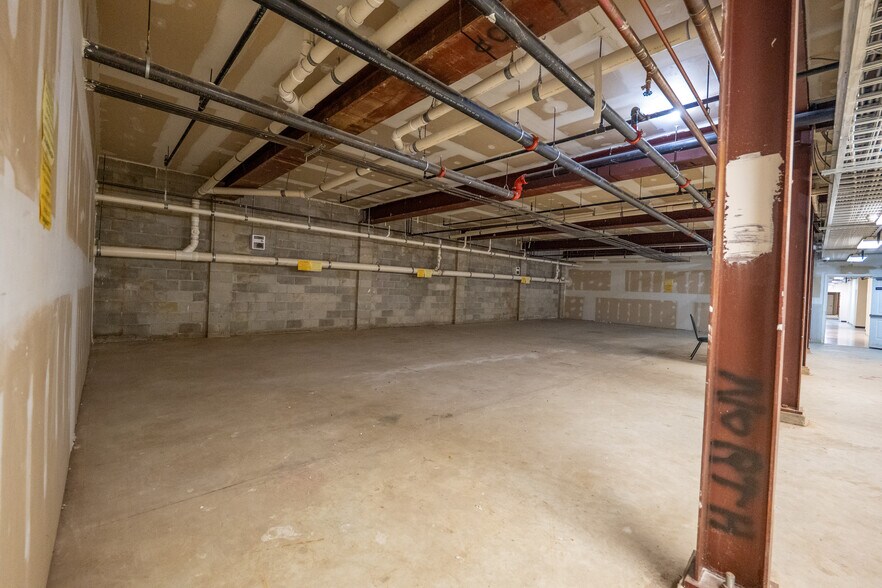 More Photos Of 144 John St, Lakewood Apartments For Sale