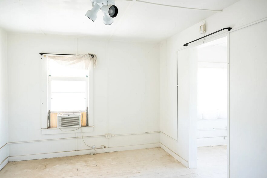 More Photos Of 396 Main st, Camp Verde Restaurant For Lease