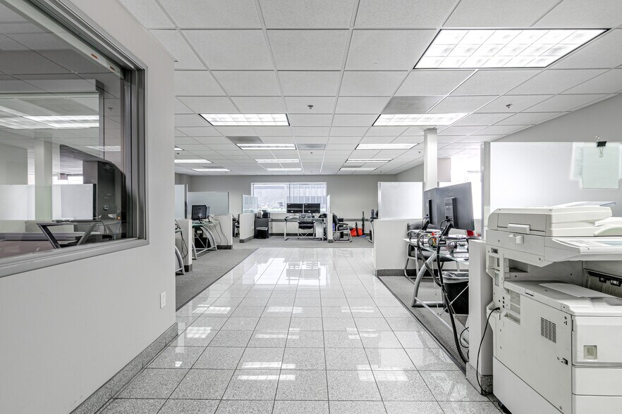 More Photos Of 1621 E Orangethorpe Ave, Fullerton Warehouse For Sale