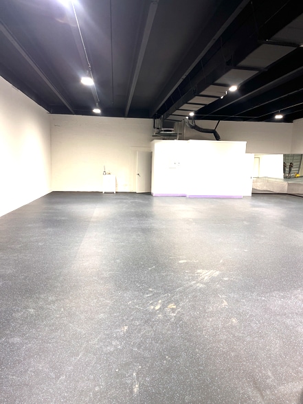 More Photos Of 1050 NW 1st Ave, Boca Raton Light Distribution For Lease