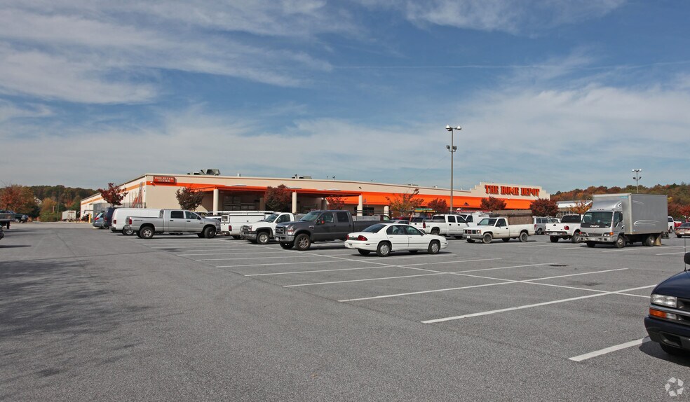 More Photos Of 585-597 Ordnance Rd, Glen Burnie Unknown For Lease