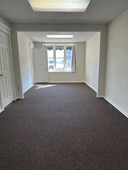 More Photos Of 120 N Randolph Ave, Eufaula Office For Sale