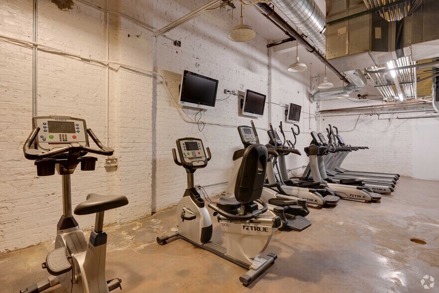 More Photos Of 601 S LaSalle St, Chicago Office For Lease