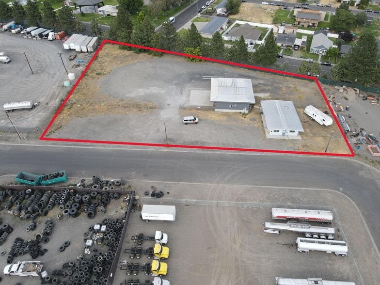 Primary Photo Of 423 S Idaho Ave, Pasco Warehouse For Lease