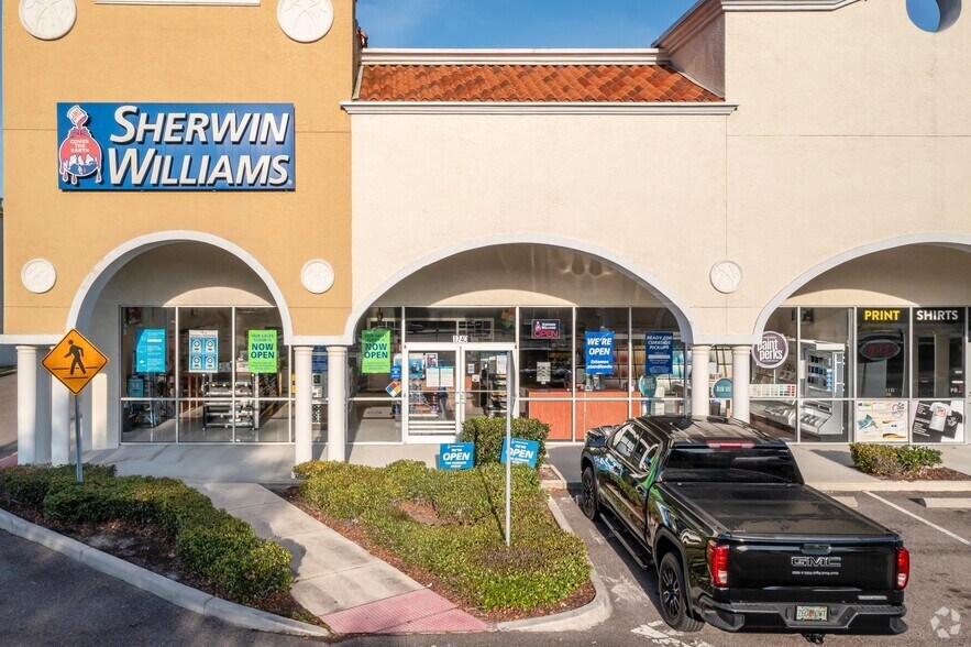 More Photos Of 1720-1758 Rinehart Rd, Sanford Unknown For Lease