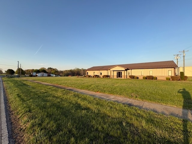 More Photos Of 342 Wilson Dr, Fallston Distribution For Sale