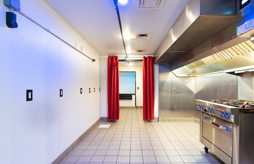 More Photos Of 12 S Main St, Temple General Retail For Lease