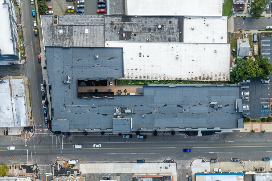 More Photos Of 102 Washington Ave, Belleville Apartments For Lease