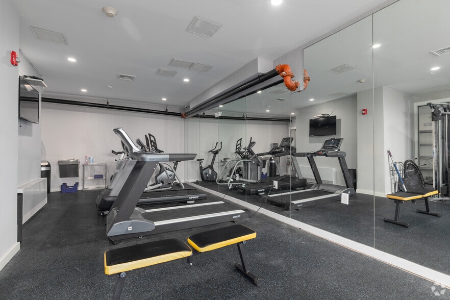 More Photos Of 200 Deal Lake Dr, Asbury Park Apartments For Sale