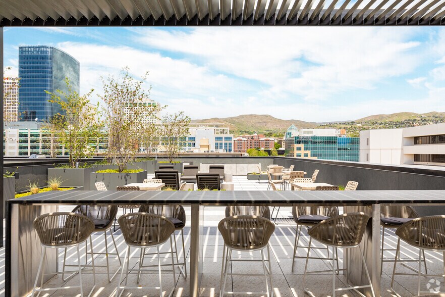 More Photos Of 218 S 200 E, Salt Lake City Apartments For Sale