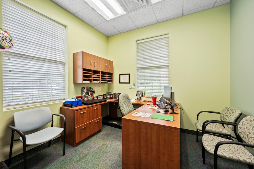 More Photos Of 114 Kinderton Blvd, Bermuda Run Medical For Sale