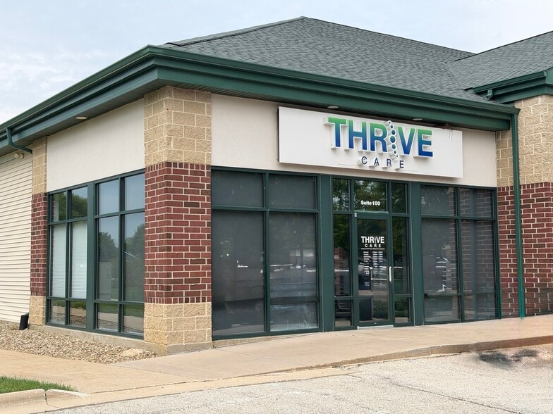 Primary Photo Of 576 Boyson Rd NE, Cedar Rapids Storefront Retail Office For Lease