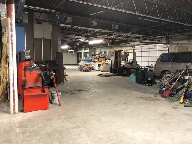 More Photos Of 4775 Paris St, Denver Warehouse For Sale