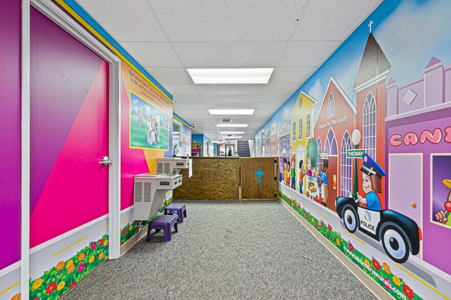 More Photos Of 2703 Wesley St, Greenville Religious Facility For Sale