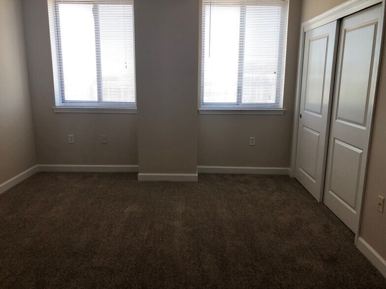 More Photos Of 8060 13th St, Silver Spring Apartments For Lease