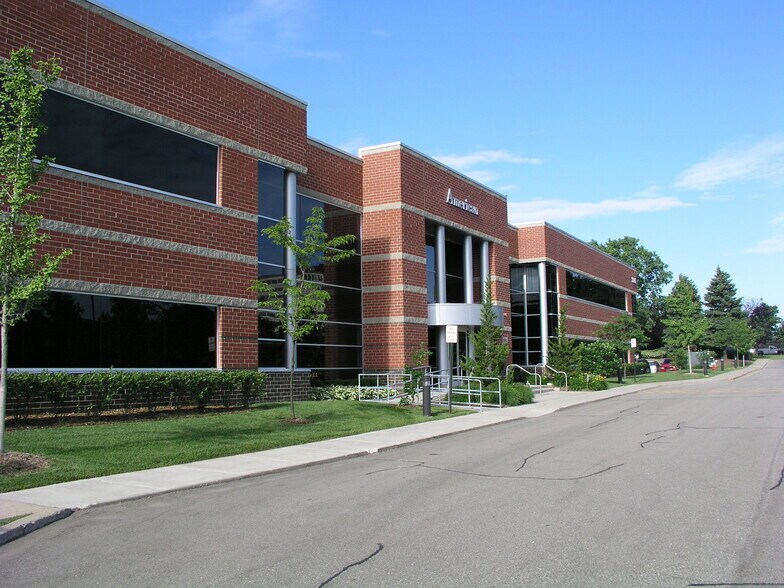 Primary Photo Of 3005 Boardwalk Dr, Ann Arbor Office For Lease