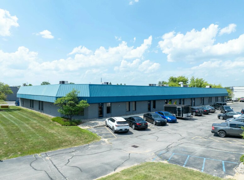 More Photos Of 1860-1878 Star Batt Dr, Rochester Hills Warehouse For Lease