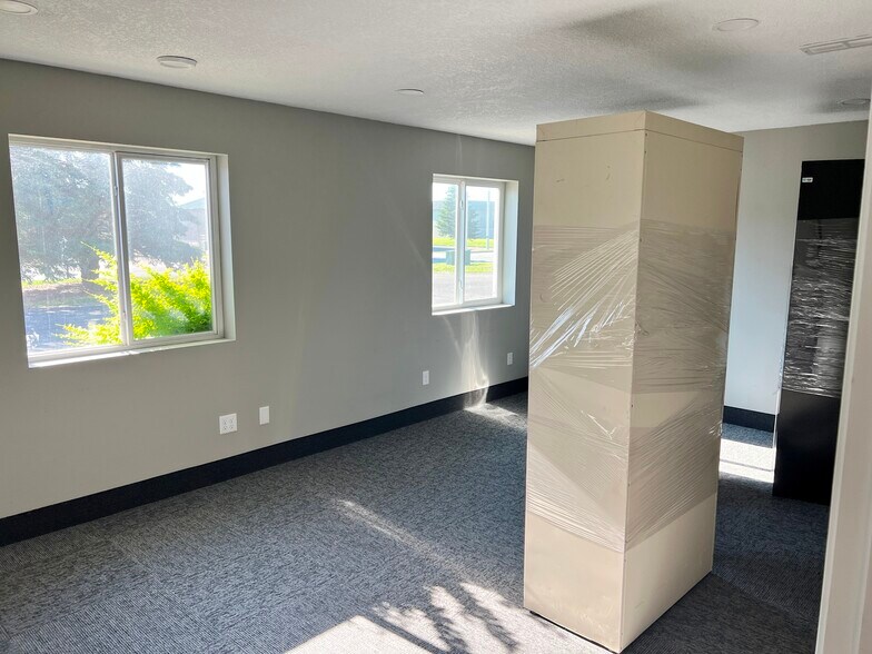 More Photos Of 7771 College Rd, Baxter Warehouse For Sale