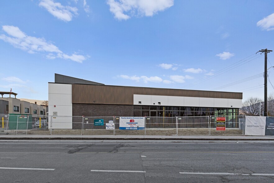 More Photos Of 795 Westminster Av W, Penticton Apartments For Lease