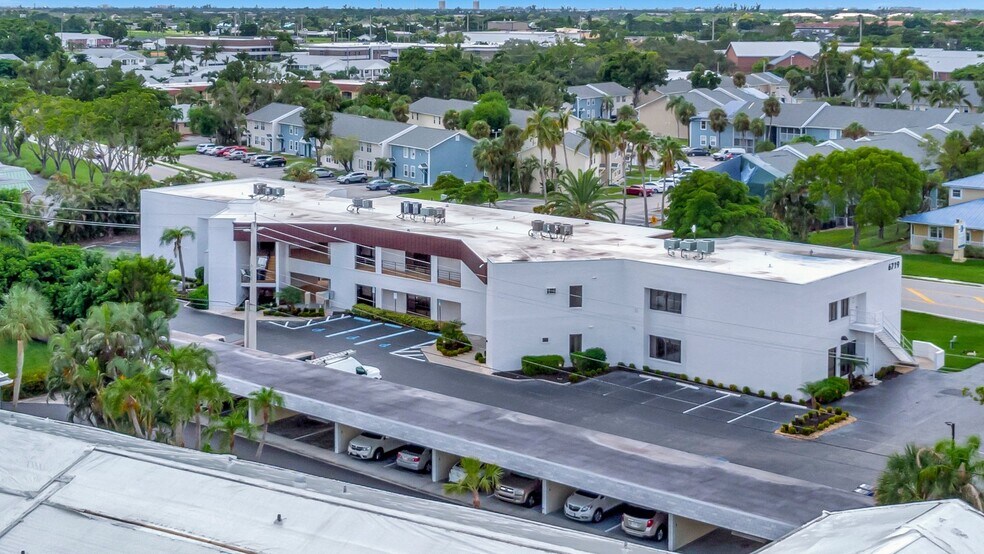 More Photos Of 6719 Winkler Rd, Fort Myers Office For Lease