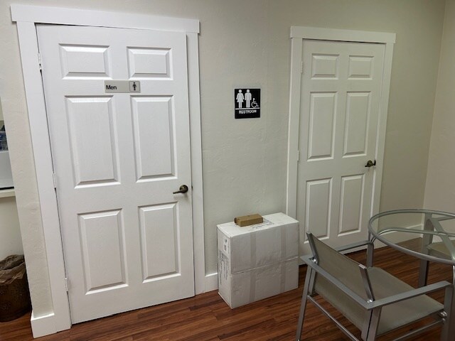 More Photos Of 1100 Commercial Blvd, Naples Light Distribution For Lease