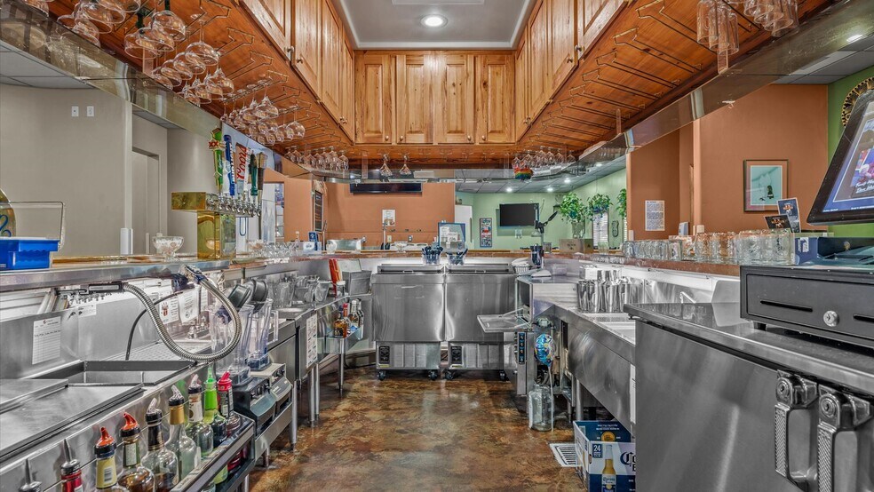 More Photos Of 3245 I-70 Business Loop, Clifton Restaurant For Sale