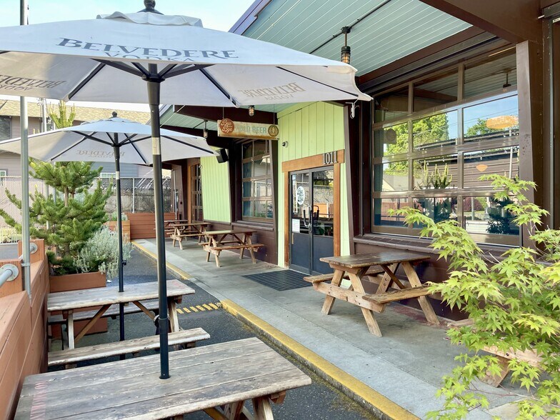 Primary Photo Of 1011 NE Alberta St, Portland Freestanding For Sale