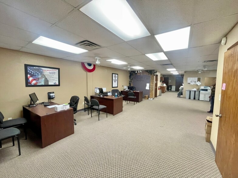 More Photos Of 408 E Loop 281, Longview Office For Lease