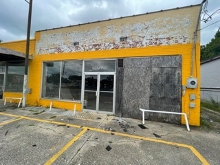 More Photos Of 245 Main St, Kingstree Department Store For Sale