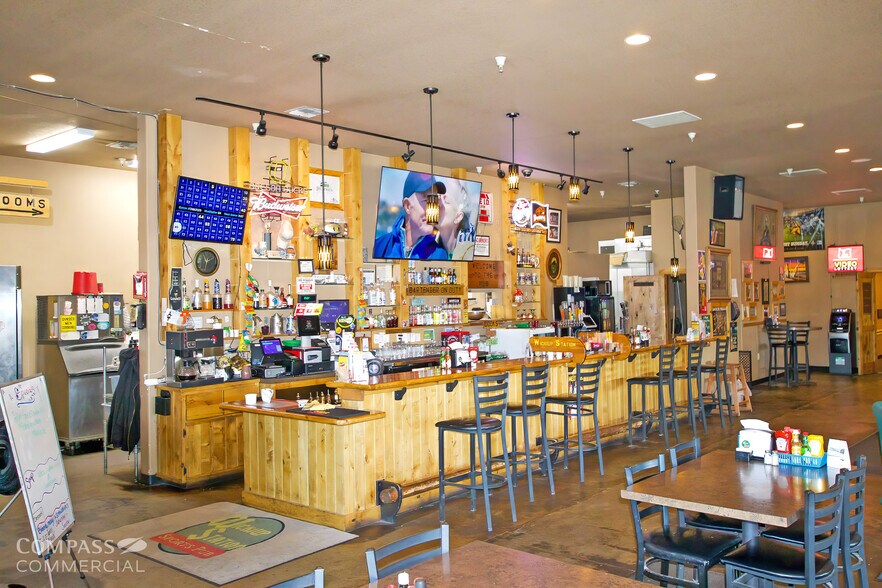 More Photos Of 52600 N 97 Hwy, La Pine Restaurant For Sale