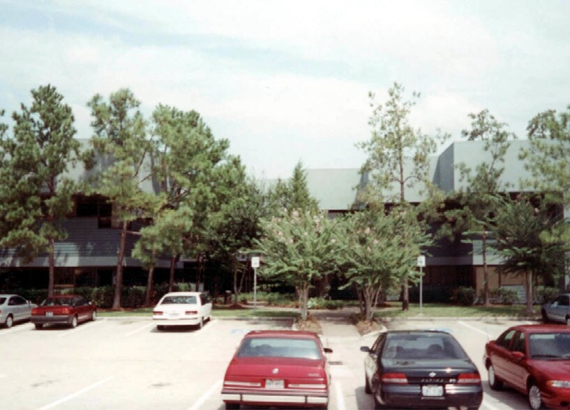 More Photos Of 1544 Sawdust Rd, The Woodlands Office For Lease