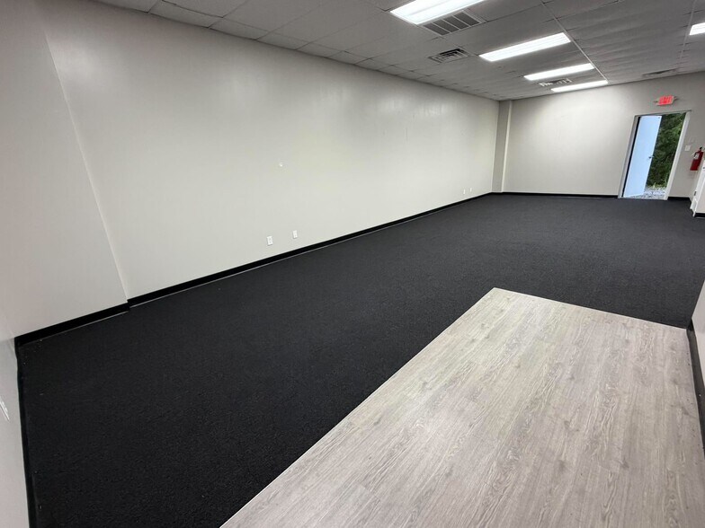 More Photos Of 10 Legacy Way, Adairsville Unknown For Lease