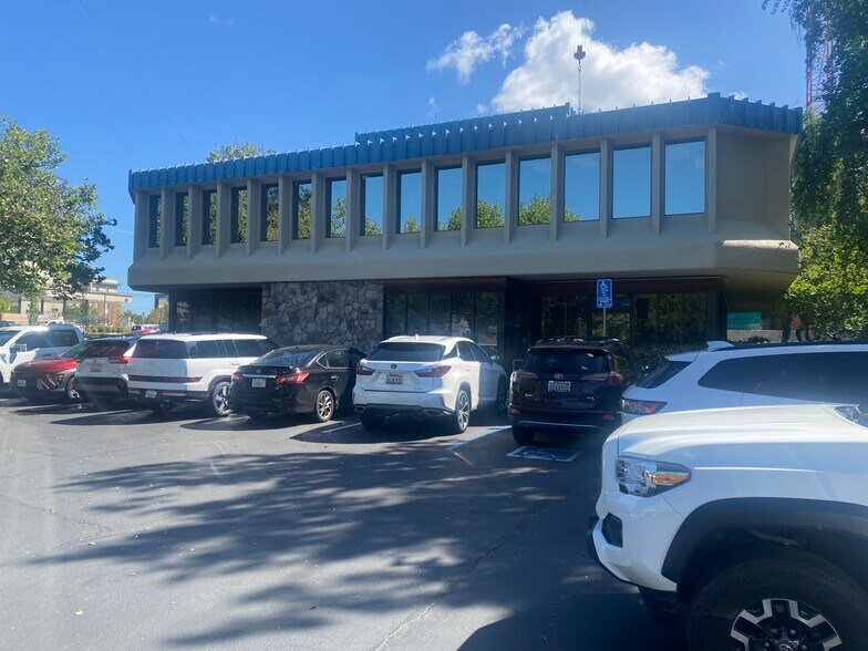 More Photos Of , Walnut Creek General Retail For Sale