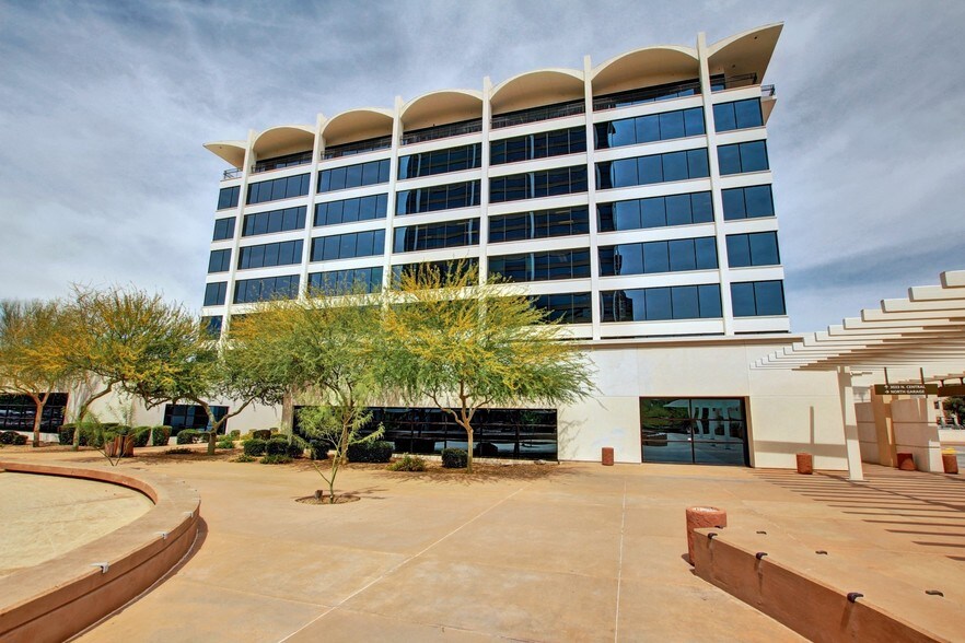 More Photos Of 3033 N Central Ave, Phoenix Loft Creative Space For Sale