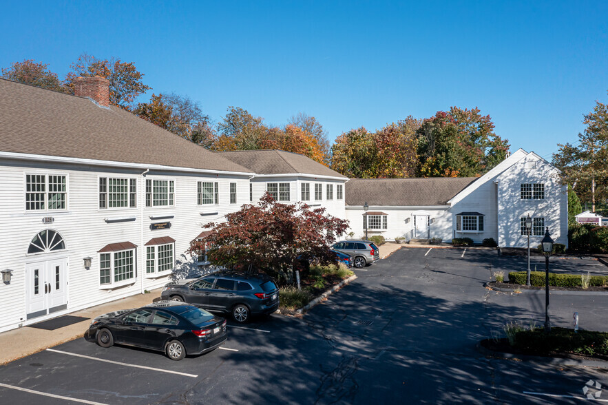 Primary Photo Of 125 Turnpike Rd, Westborough Office For Lease