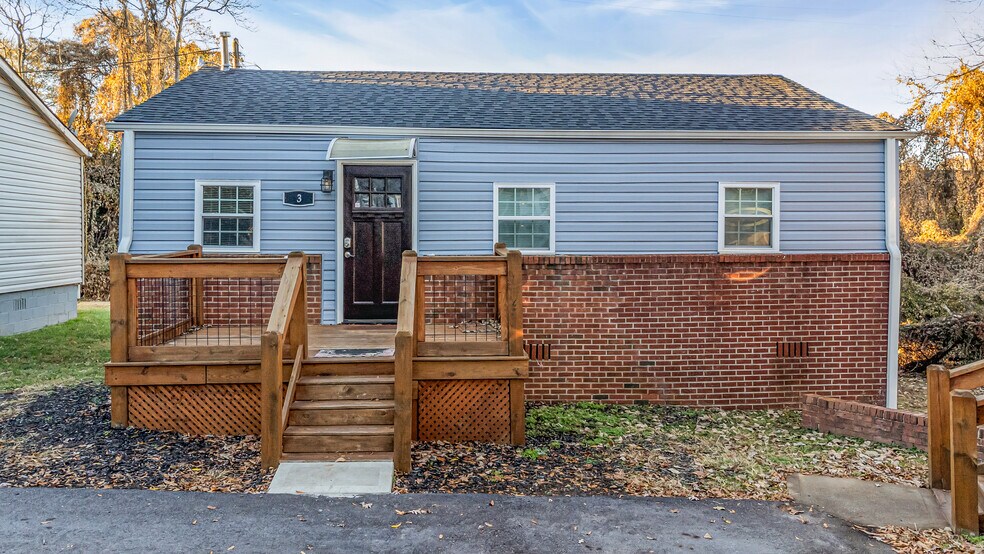 Primary Photo Of 1-5 Badger Ct, Greenville Apartments For Sale